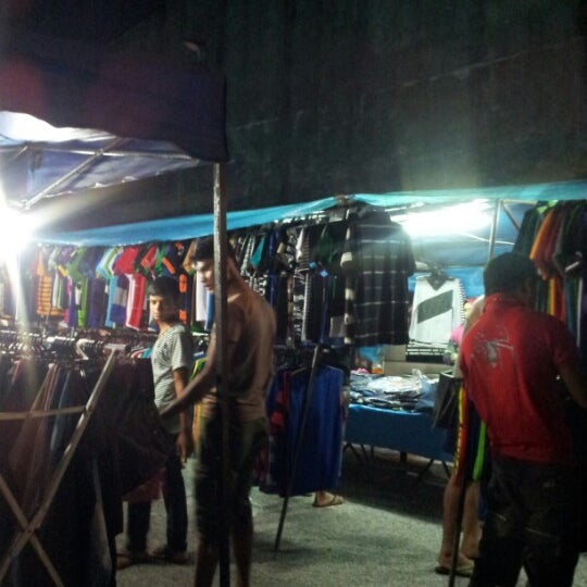 Photos At Pasar Malam Tmn Serdang Raya Sabtu Nightlife Spot In Seri Kembangan