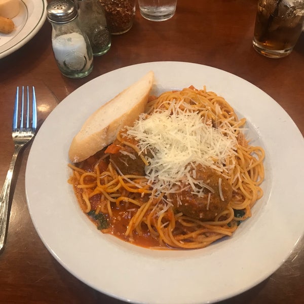 Photo taken at The Pasta Bowl by Ualison M. on 3/1/2020