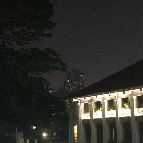 Photo taken at Hotel Fort Canning by Taku 目. on 7/16/2018