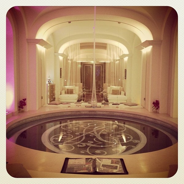 plaza athenee spa