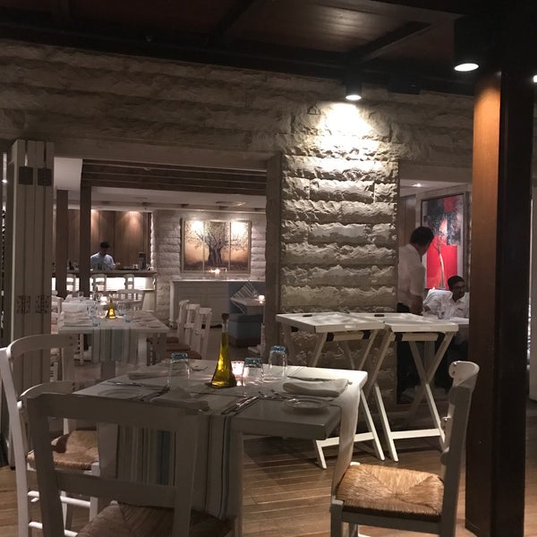 8/2/2017 tarihinde Tamuna B.ziyaretçi tarafından Elia Greek Restaurant'de çekilen fotoğraf