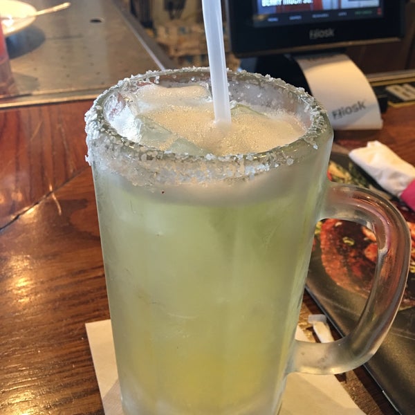 Photo taken at Chili&#39;s Grill &amp; Bar by Katie L. on 3/21/2016