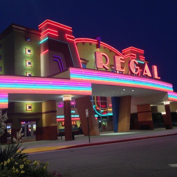 Collection 92+ Background Images Regal Colonie Center & Rpx Photos Sharp