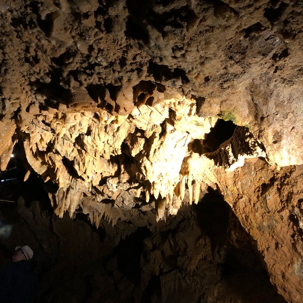 Das Foto wurde bei Lake Shasta Caverns von Rachael P. am 5/28/2018 aufgenommen