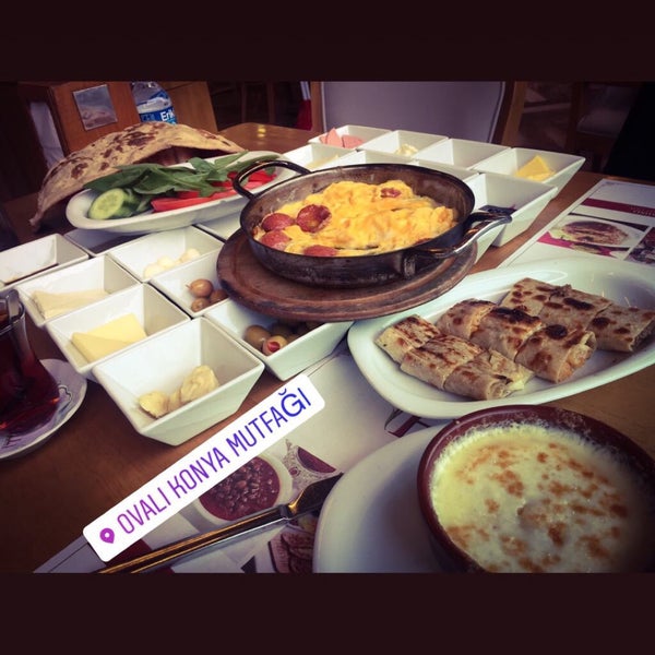 Photo prise au Ovalı Konya Mutfağı par Ayşin le12/2/2018