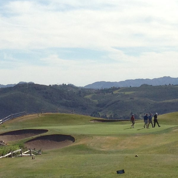 Das Foto wurde bei Tierra Rejada Golf Club von Fishin B. am 2/15/2013 aufgenommen