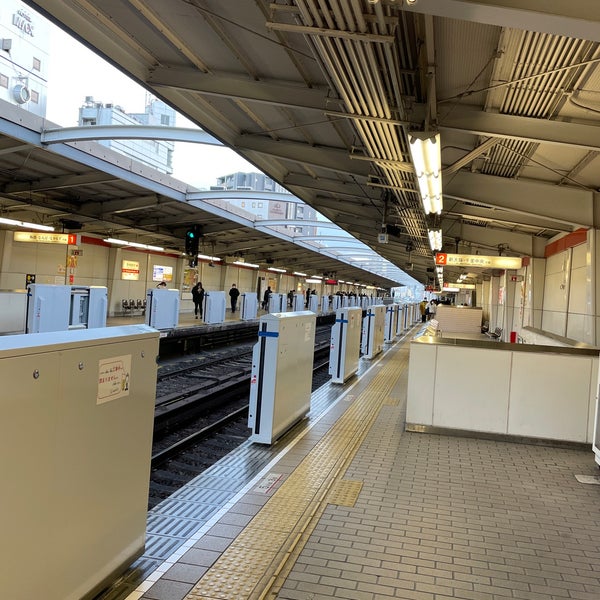 Fotos En 西中島南方駅 1番線ホーム 淀川区 淀川区西中島1 12 10