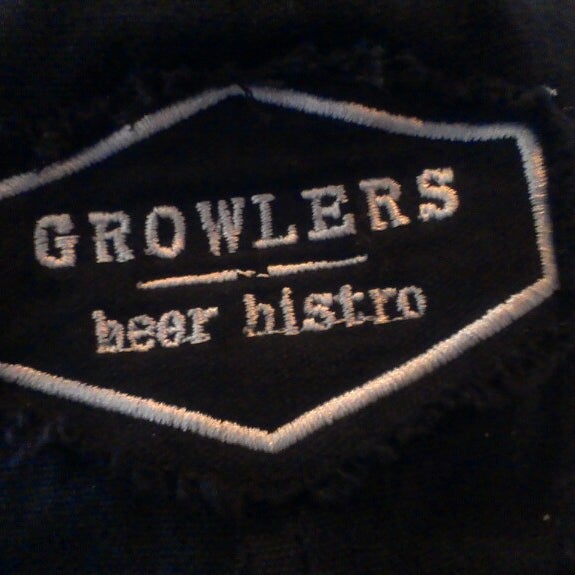 Photo taken at Growlers Beer Bistro by abba1126 on 6/5/2013