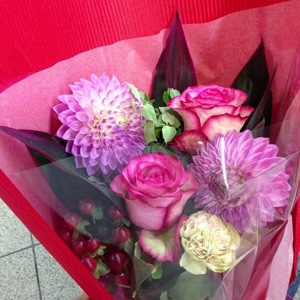 Fotos Bei Fleurage Un ルミネ新宿1店 Jetzt Geschlossen 西新宿1 1 5