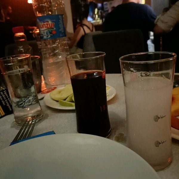 Foto scattata a Bahçeli Cafe &amp; Restaurant Avcılar da Sultan M. il 8/30/2021