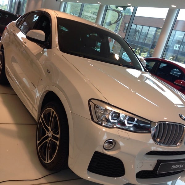 BMW Louyet Charleroi Concession automobile à Dampremy