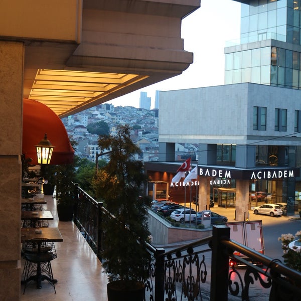 5/31/2019에 Manna k.님이 Metropolitan Hotel Taksim에서 찍은 사진