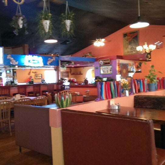 6/1/2013 tarihinde Timothy R.ziyaretçi tarafından Casa Rico Tacos &amp; Tequila'de çekilen fotoğraf