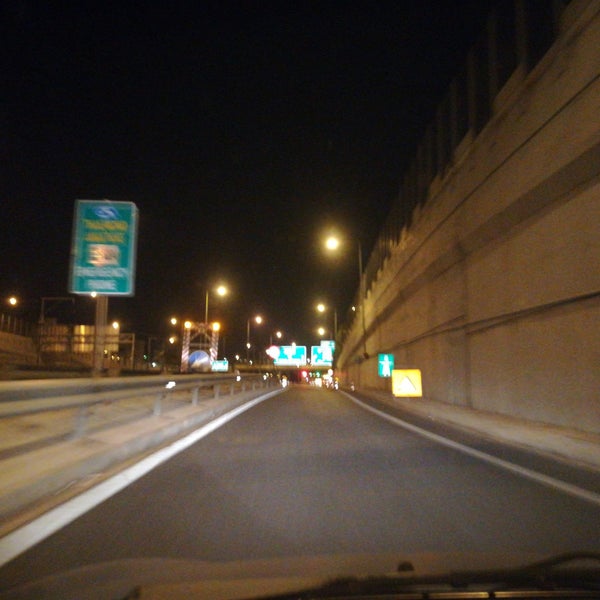 Attikh Odos Kombos 9 L Hrakleioy Road