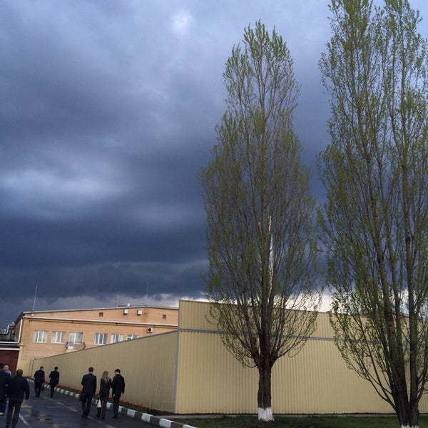 Завод Славянка старый Оскол