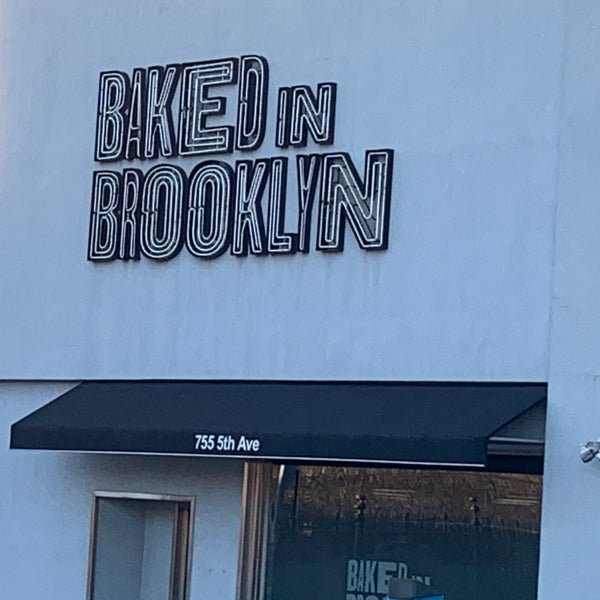 Foto diambil di Baked In Brooklyn oleh April N. pada 3/8/2020