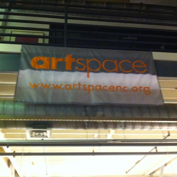 5/4/2013にJoel F.がArtspace Visual Arts Centerで撮った写真