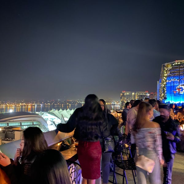 Photo taken at Altitude Sky Lounge by M on 12/21/2019