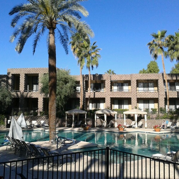 Photo taken at DoubleTree Resort by Hilton Hotel Paradise Valley - Scottsdale by Jan D. on 4/15/2013