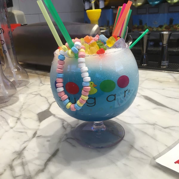 Sugar Factory Hollywood The Strip 3 tips from 424 visitors