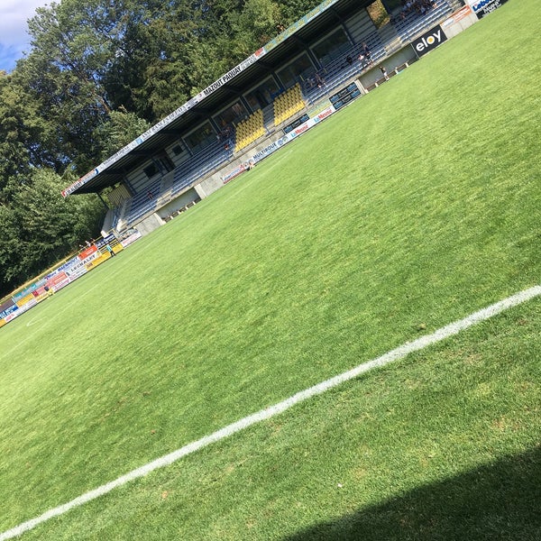 Photos At Stade Du Tultay 1 Tip From 153 Visitors