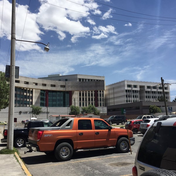 Fotos en Palacio de Justicia Federal de Toluca (Poder Judicial de la