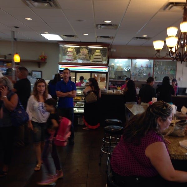 Kendall Bakery Bakery in Miami