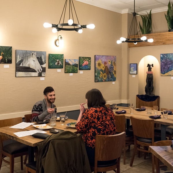 Foto tirada no(a) The Greyhound Cafe por The Greyhound Cafe em 2/1/2018