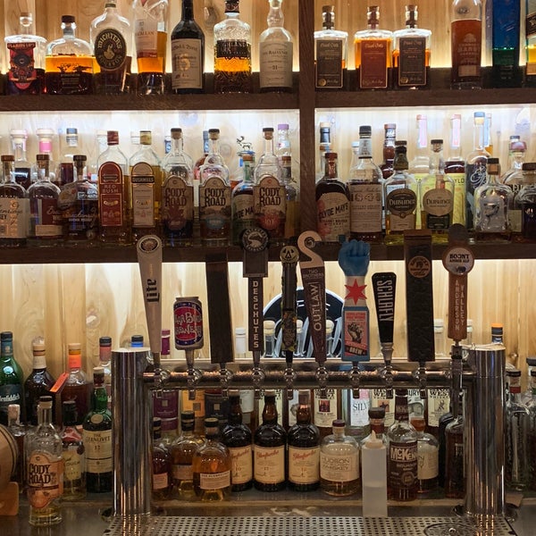 10/7/2018 tarihinde john B.ziyaretçi tarafından NWB the next whiskey bar'de çekilen fotoğraf