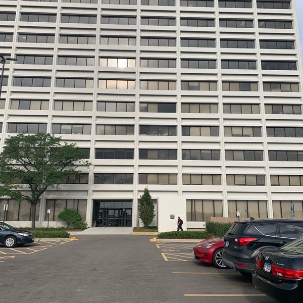 Woodfield Executive Plaza Office
