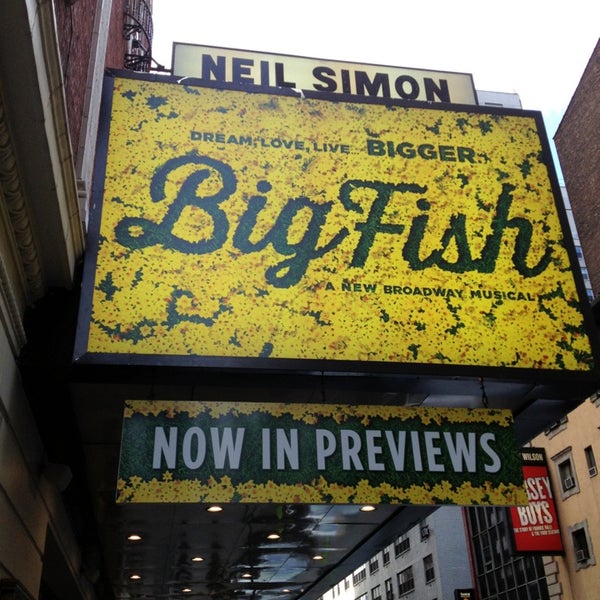 Foto tirada no(a) Big Fish on Broadway por Caitlin C. em 9/26/2013