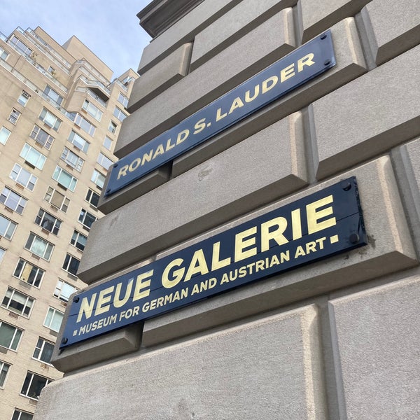 Photo taken at Neue Galerie by Caitlin C. on 11/7/2021