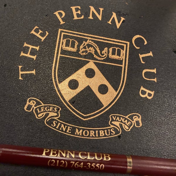 Foto scattata a Penn Club of New York da Caitlin C. il 7/12/2022