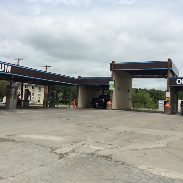 Olympic Car Wash 3107 S 4th St