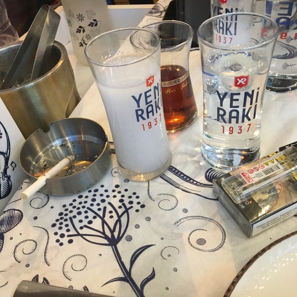 2/28/2024 tarihinde Okan k.ziyaretçi tarafından Mavra Restaurant'de çekilen fotoğraf