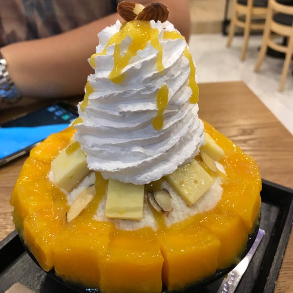 Photos At Hobing Korean Dessert Cafe Dessert Shop In Mandaluyong Photos At Hobing Korean Dessert Cafe Dessert Shop In Mandaluyong