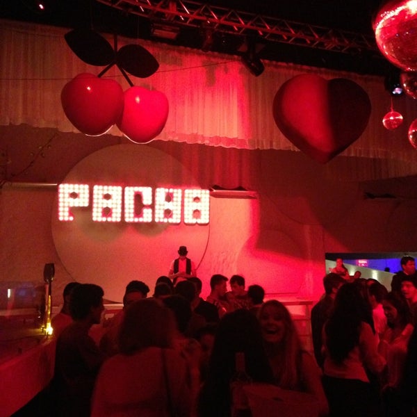 Photo taken at Pacha Floripa by Ira P. on 3/17/2013