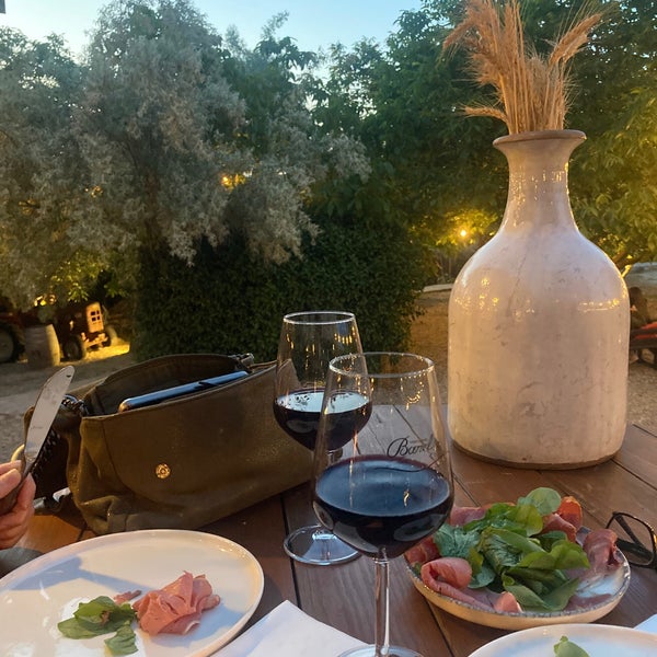 Photo taken at Barel Bağ Evi &amp; Restaurant by Erman D. on 5/27/2023