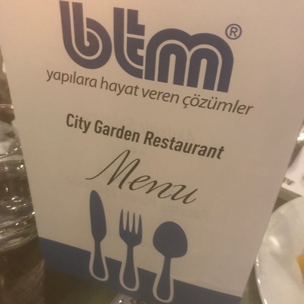 Снимок сделан в City Garden Restaurant &amp; Lounge пользователем Özgen Y. 9/14/2017
