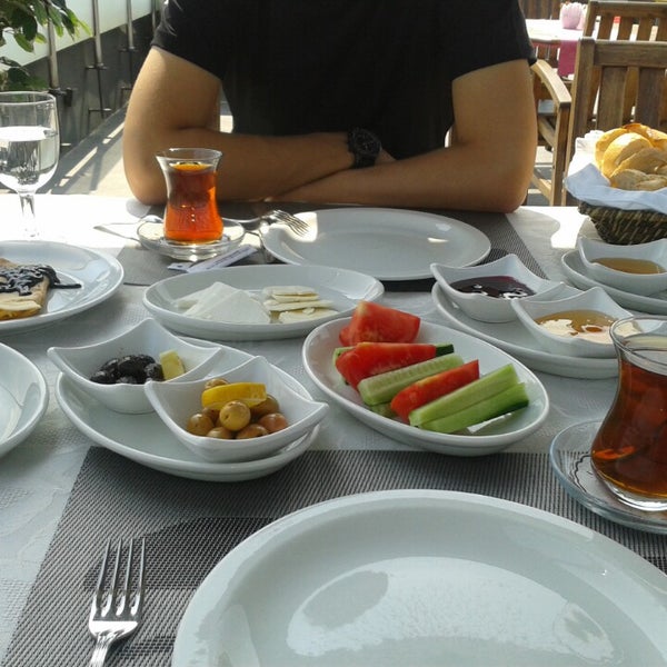 Foto tirada no(a) Hotel Prince Istanbul por Ésra G. em 8/30/2013