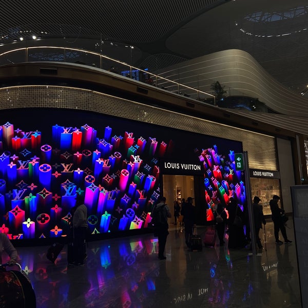 louis vuitton istanbul airport prices