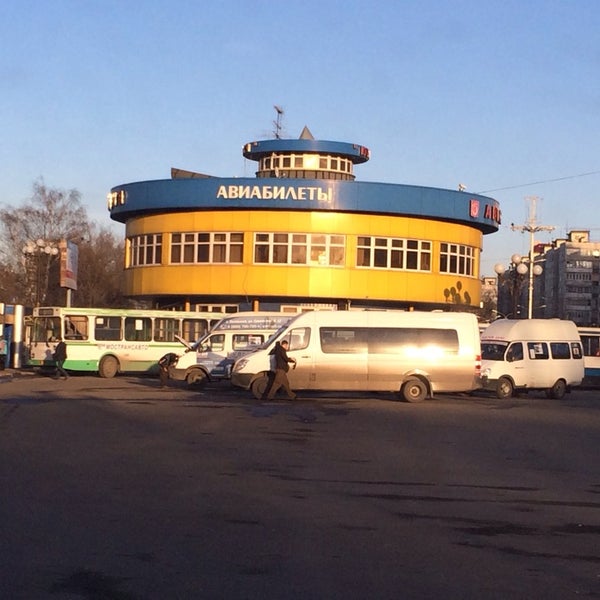 Кафе южный автовокзал. Автостанция южная барнаул. Космонавтов 29 черкесск. Кафе южный автовокзал. Южная автостанция ижевск.