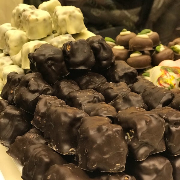 2/28/2018에 TC Ozge G.님이 Mild Chocolate에서 찍은 사진