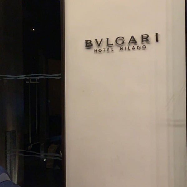 Foto tirada no(a) BVLGARI Hotel Milano por noufs em 7/8/2023