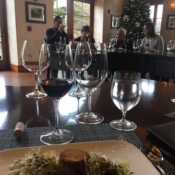 Photo taken at St. Francis Winery &amp; Vineyards by Katie B. on 12/17/2018