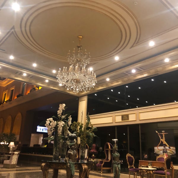 Foto scattata a Euro Park Hotel da Ş𝖆𝖍𝖎𝖓 .. il 3/22/2019