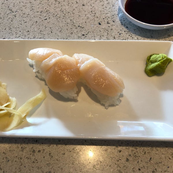 Photo taken at Squid Ink Sushi Bar by Hongzhao H. on 1/20/2019