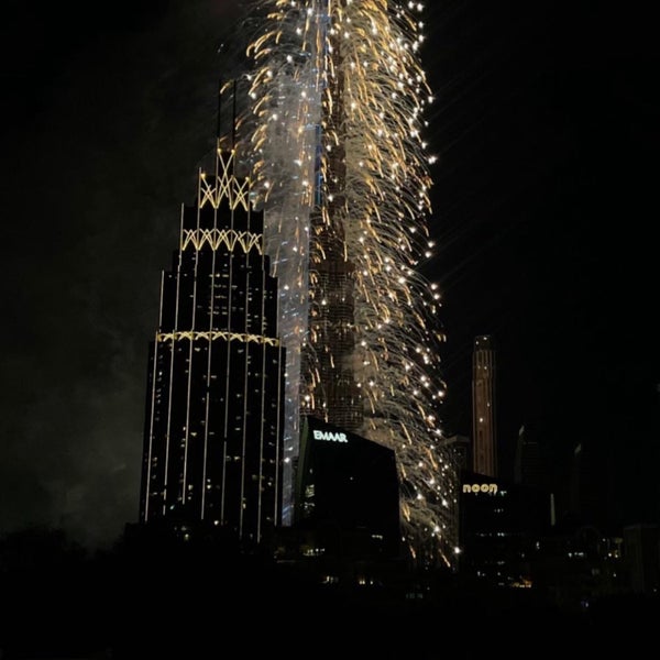 รูปภาพถ่ายที่ Crowne Plaza Dubai โดย Saba A. เมื่อ 12/31/2022