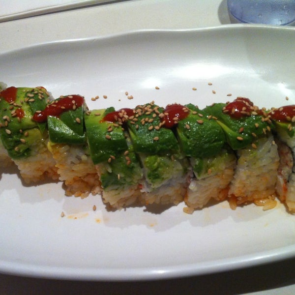 Соко суши на чкаловской. Суши филадельфия новый год. Суши соко радиоцентр. Here sushi сельскохозяйственная 35 меню. Соко суши щёлково.