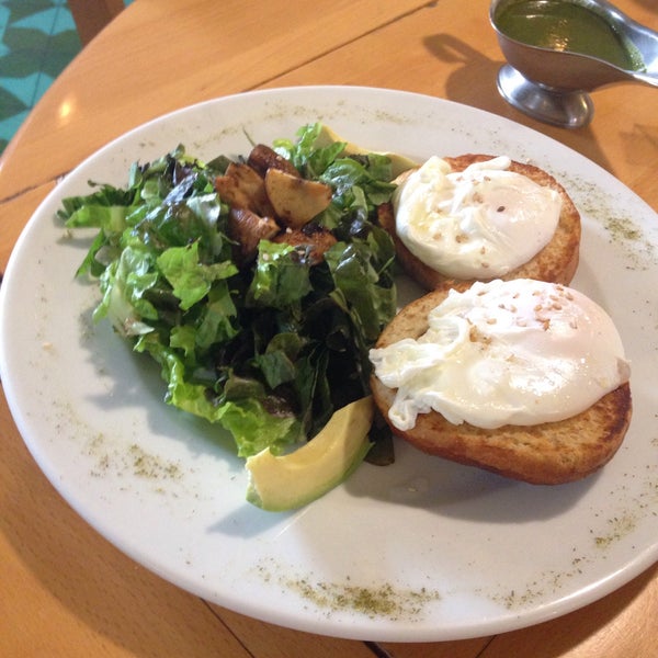 The Green Corner Farmers Market in Condesa